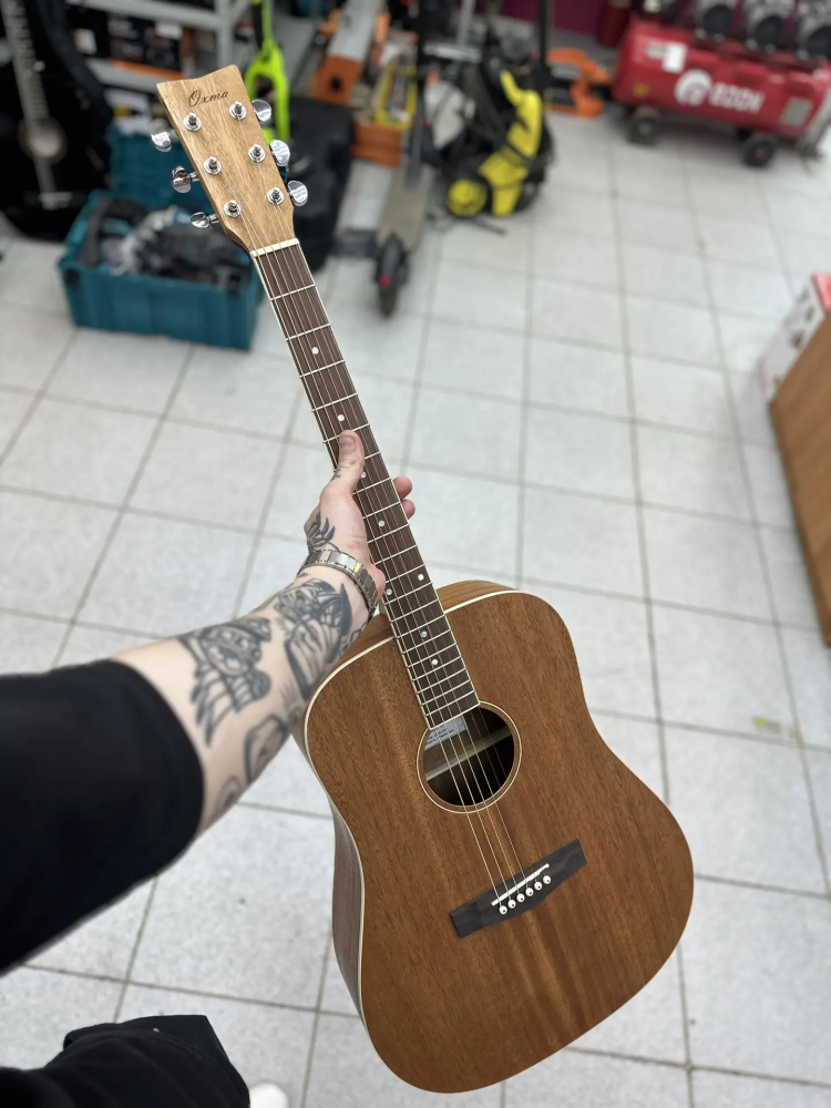 Гитара OXMA