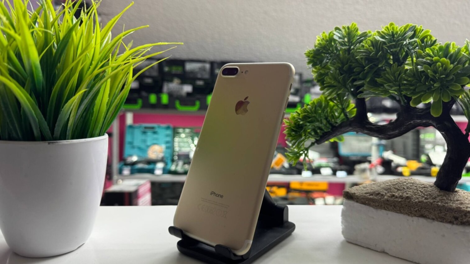 Смартфон iPhone 7+ 128Gb