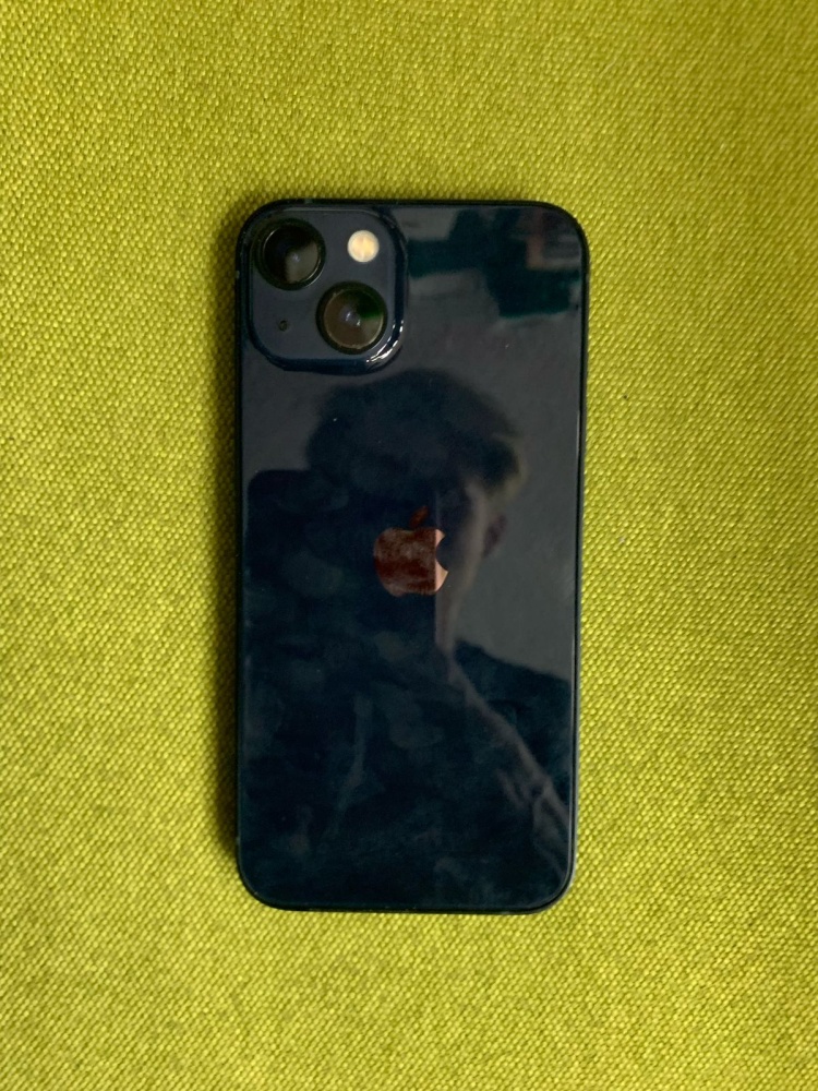Смартфон iPhone 13 128 Gb 100АКБ