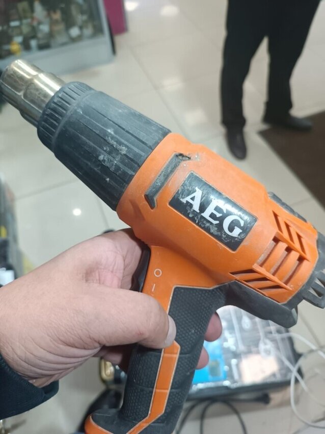 Фен строительный AEG HG 560 D
