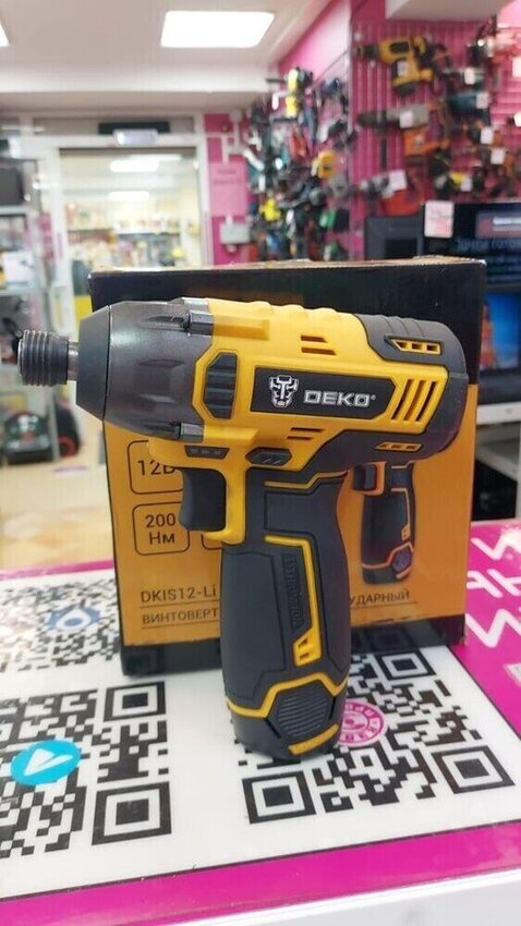 Винтоверт аккумуляторный ударный DEKO DKIS 12
