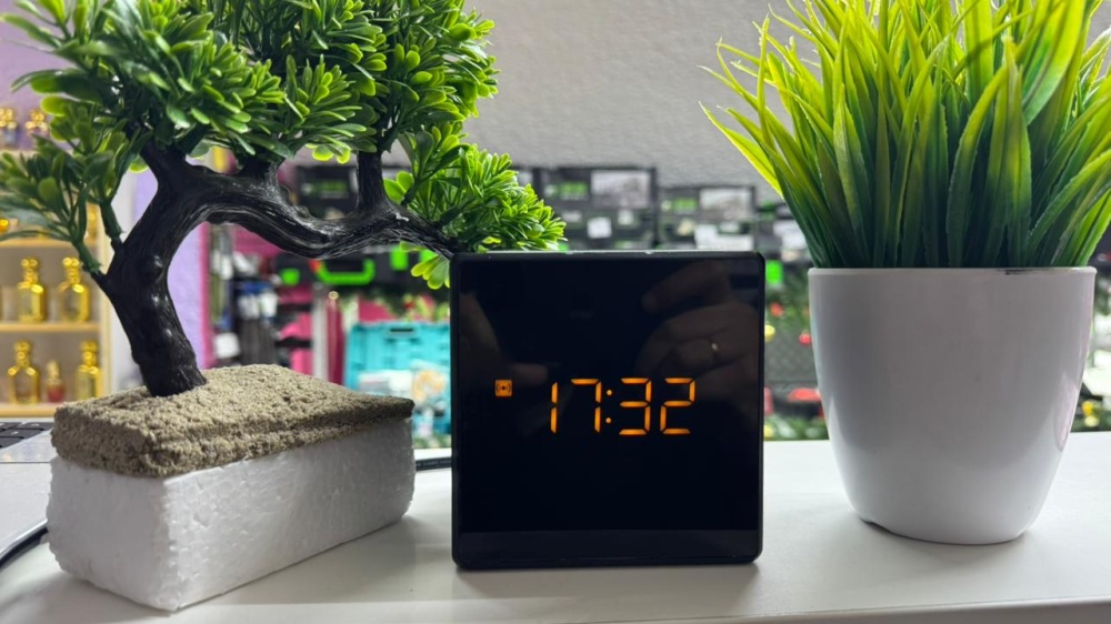 Радиочасы Sony lcf-c1