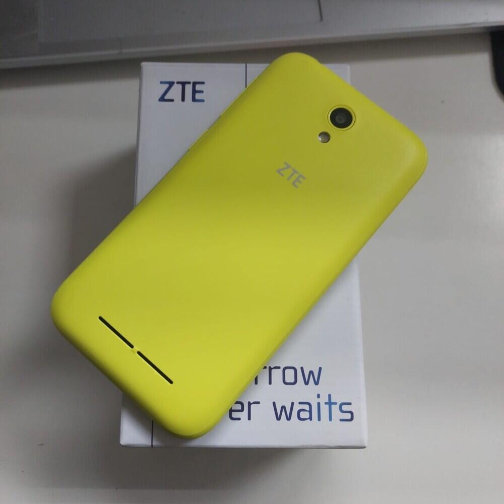 Мобильный телефон ZTE BLADE L110