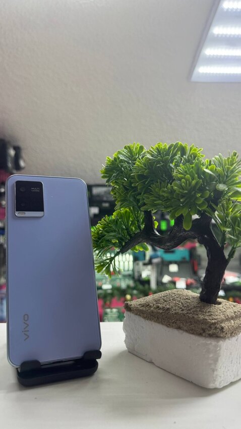 Смартфон Vivo y21 4/64gb