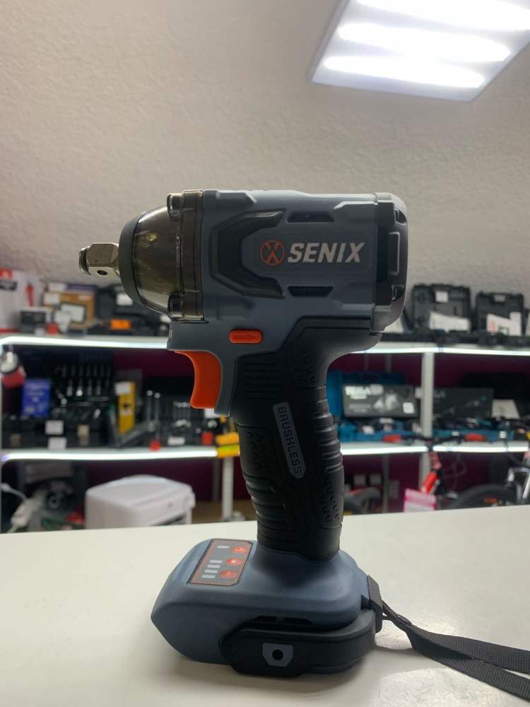 Гайковерт Senix