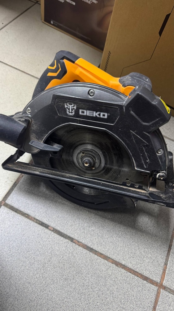 Циркулярная пила deko dkcs1900 laser