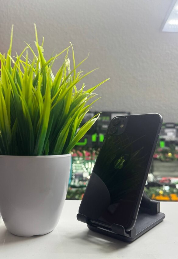 Смартфон iPhone 11 64Gb