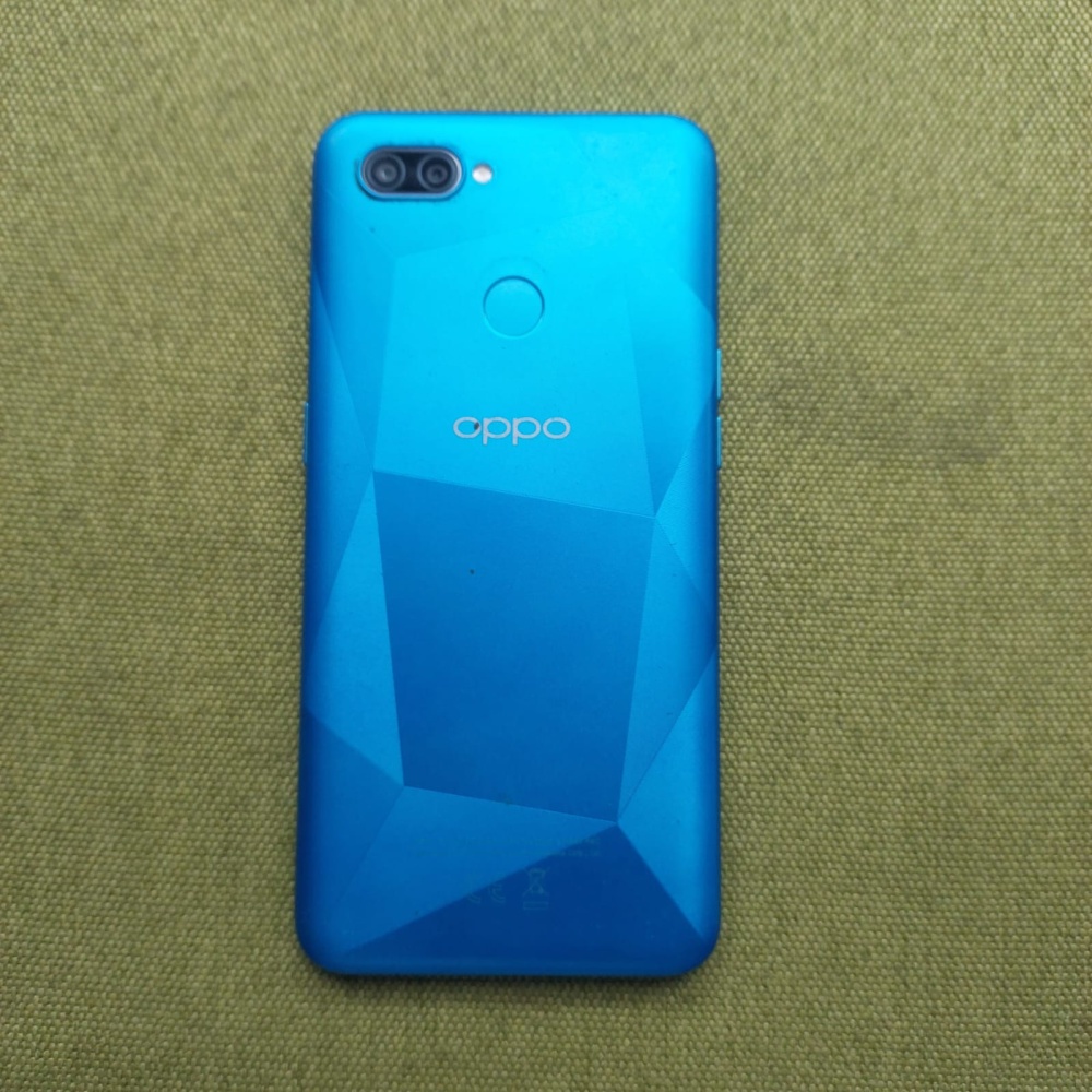 Смартфон Oppo A12 3/32